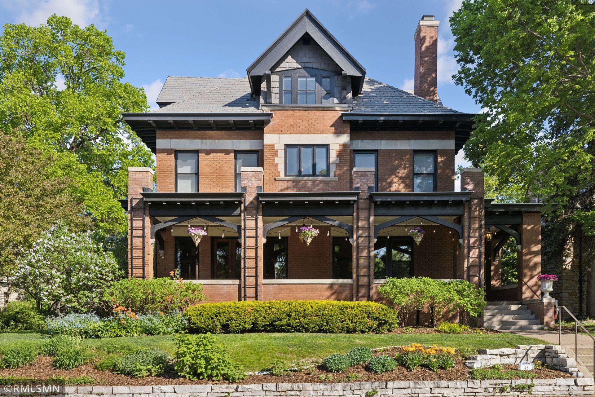 46 Crocus Place