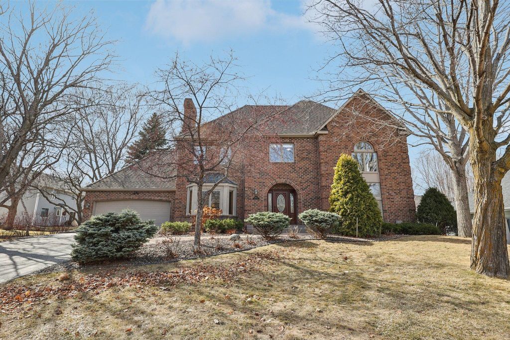 Photo of 4615 Juneau Lane N, Plymouth, MN 55446 (MLS # 7043053)