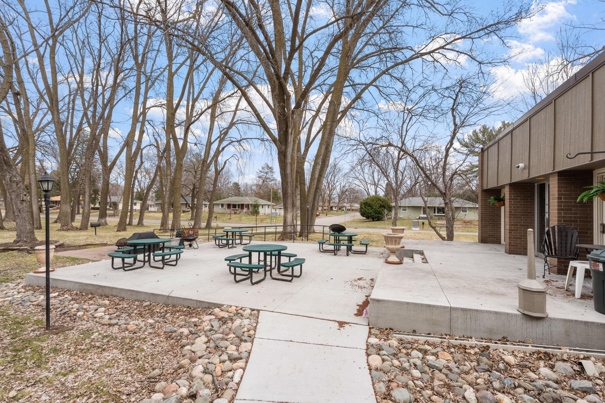 2800 Hamline Avenue N 329