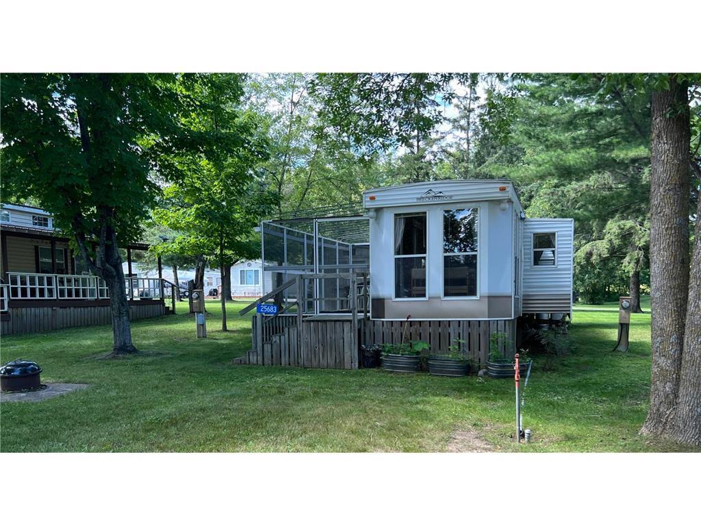 25683 Circle Drive