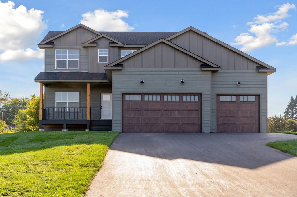 Photo of 21346 Cottonwood Street NW, Oak Grove, MN 55011 (MLS # 6825666)