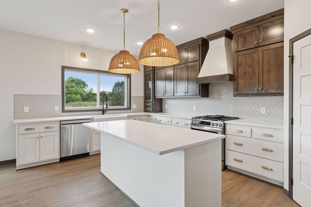 Photo of 21346 Cottonwood Street NW, Oak Grove, MN 55011 (MLS # 6825666)