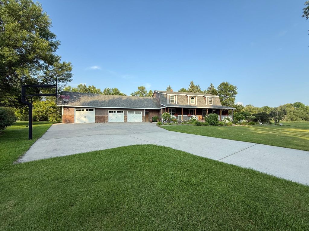Photo of 131 Fern Road, Thief River Falls, MN 56701 (MLS # 7012759)