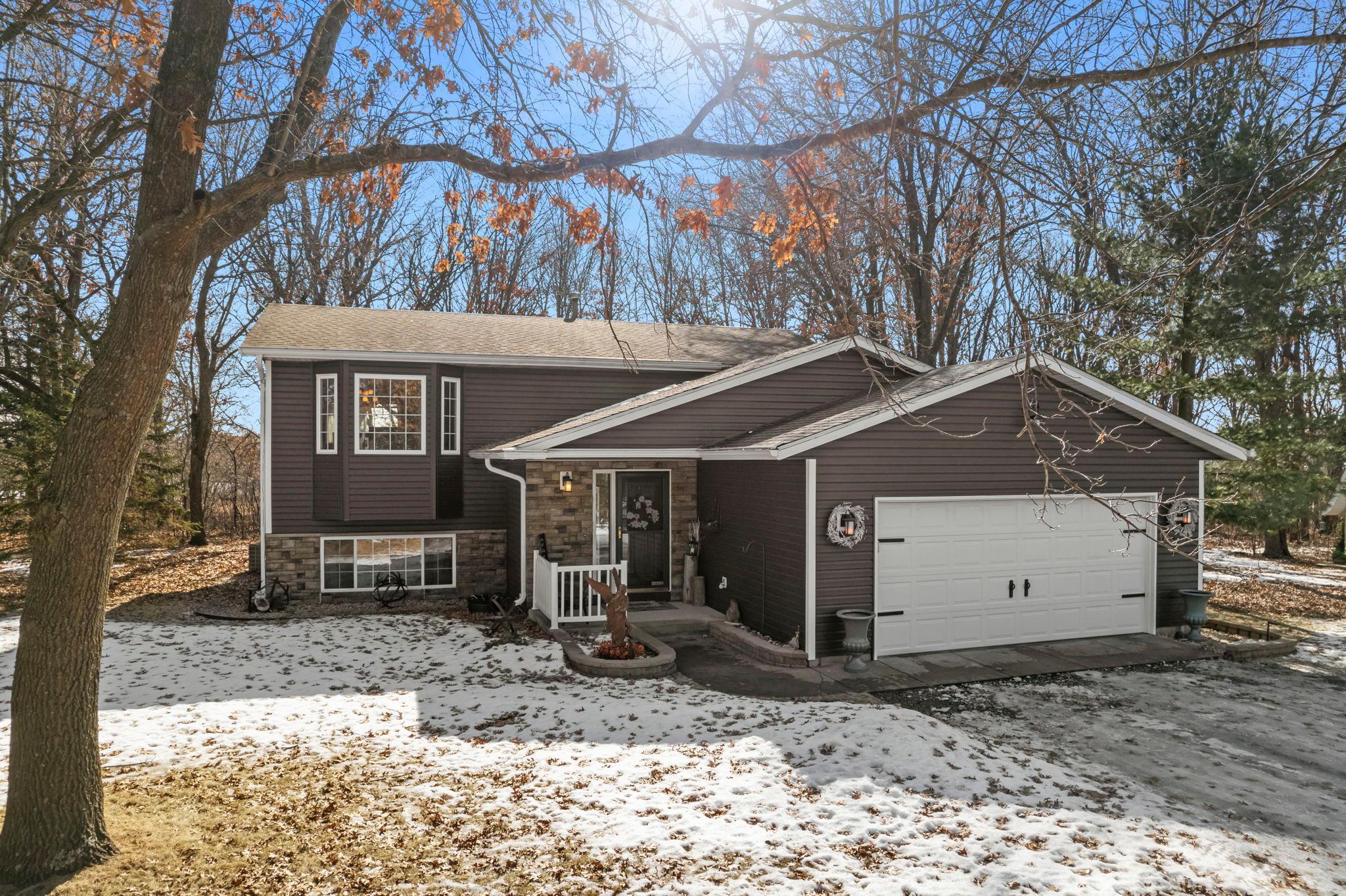 9821 300th Avenue NW