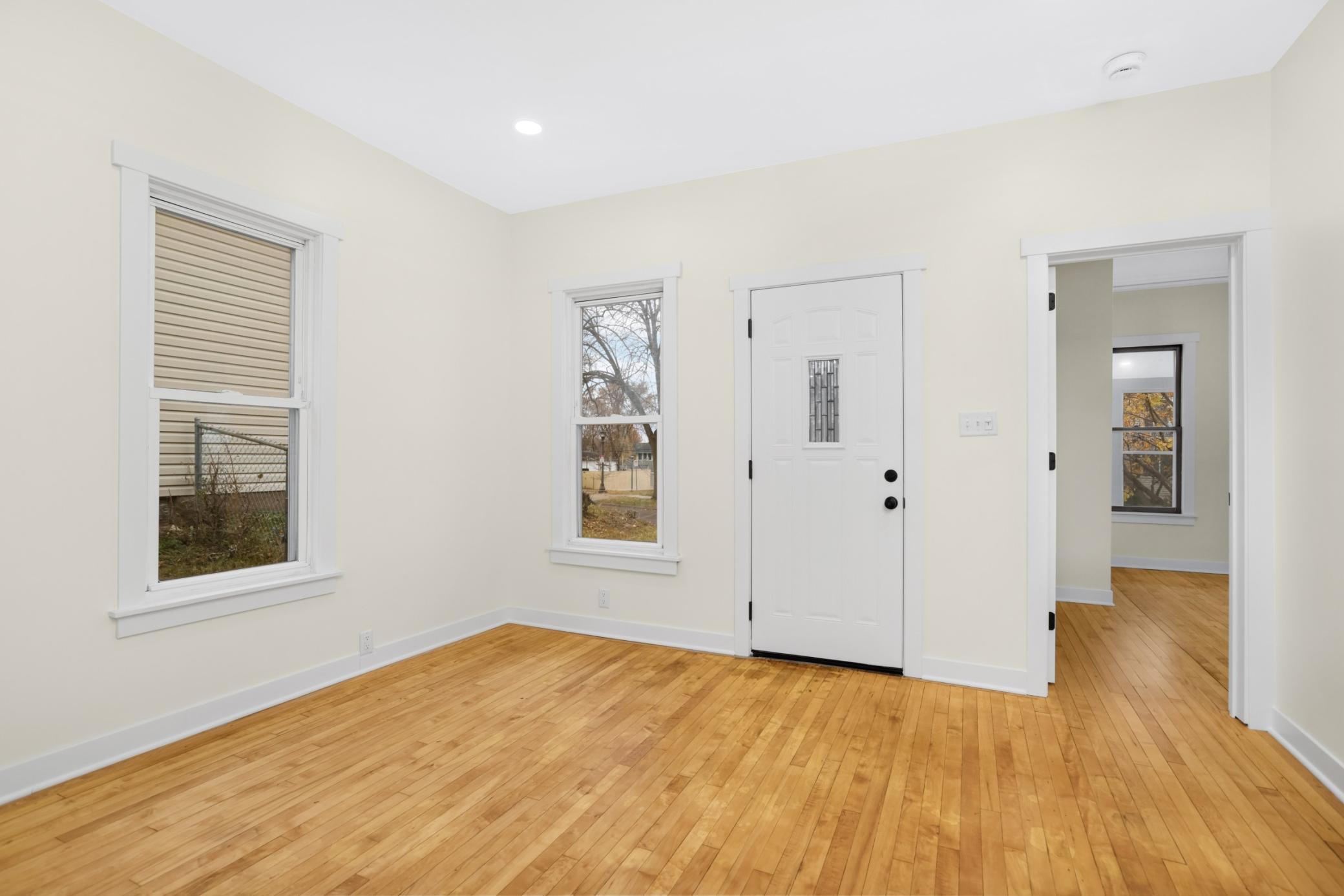 773 Hawthorne Avenue E