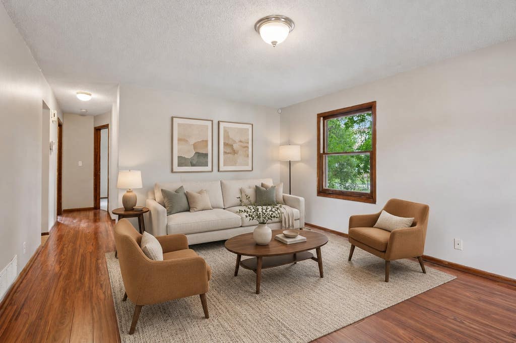 Photo of 1214 Penn Avenue N, Minneapolis, MN 55411 (MLS # 7132517)