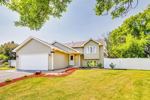 18095 Exeter Place Farmington MN 55024
