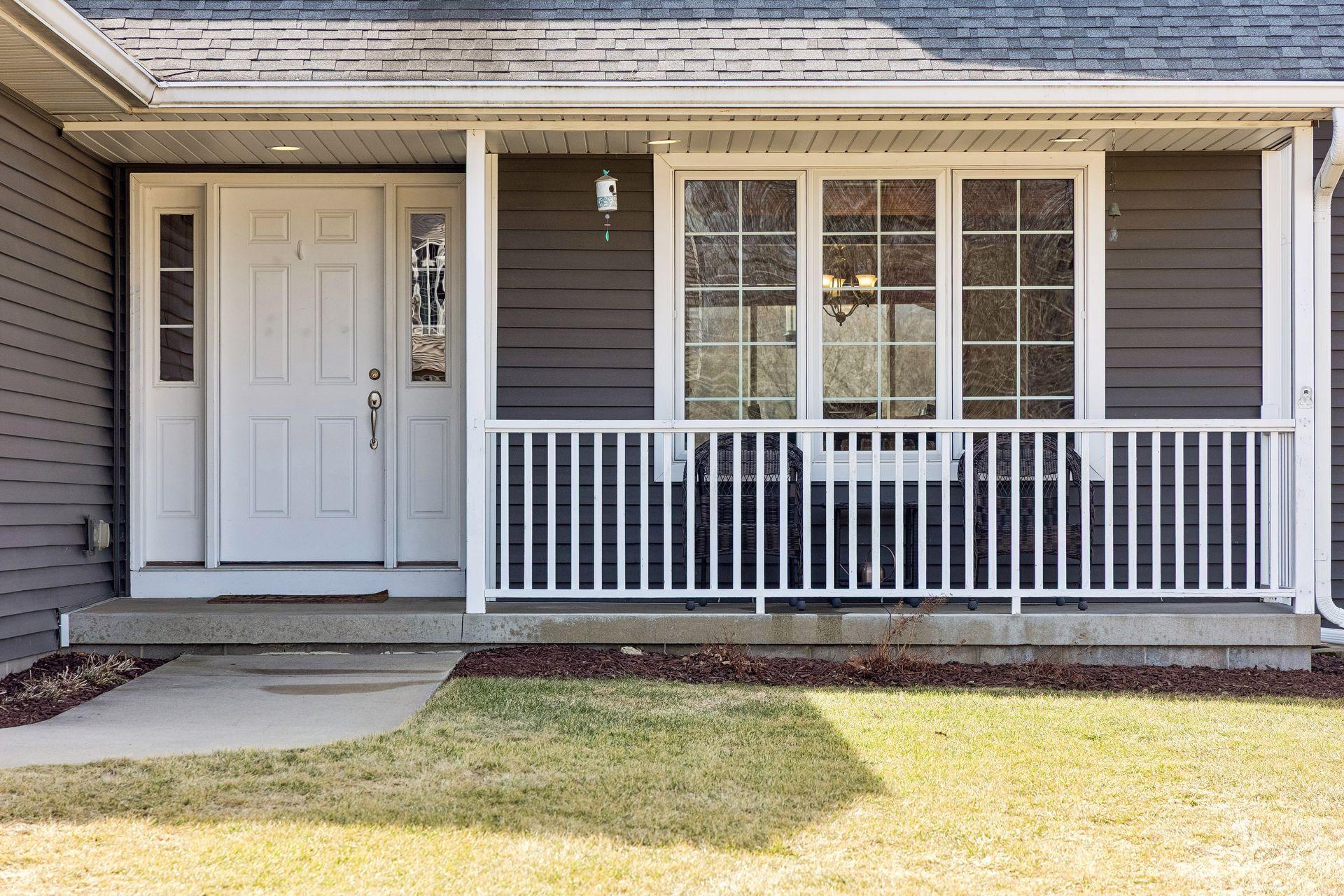 5130 Meadow Drive SE