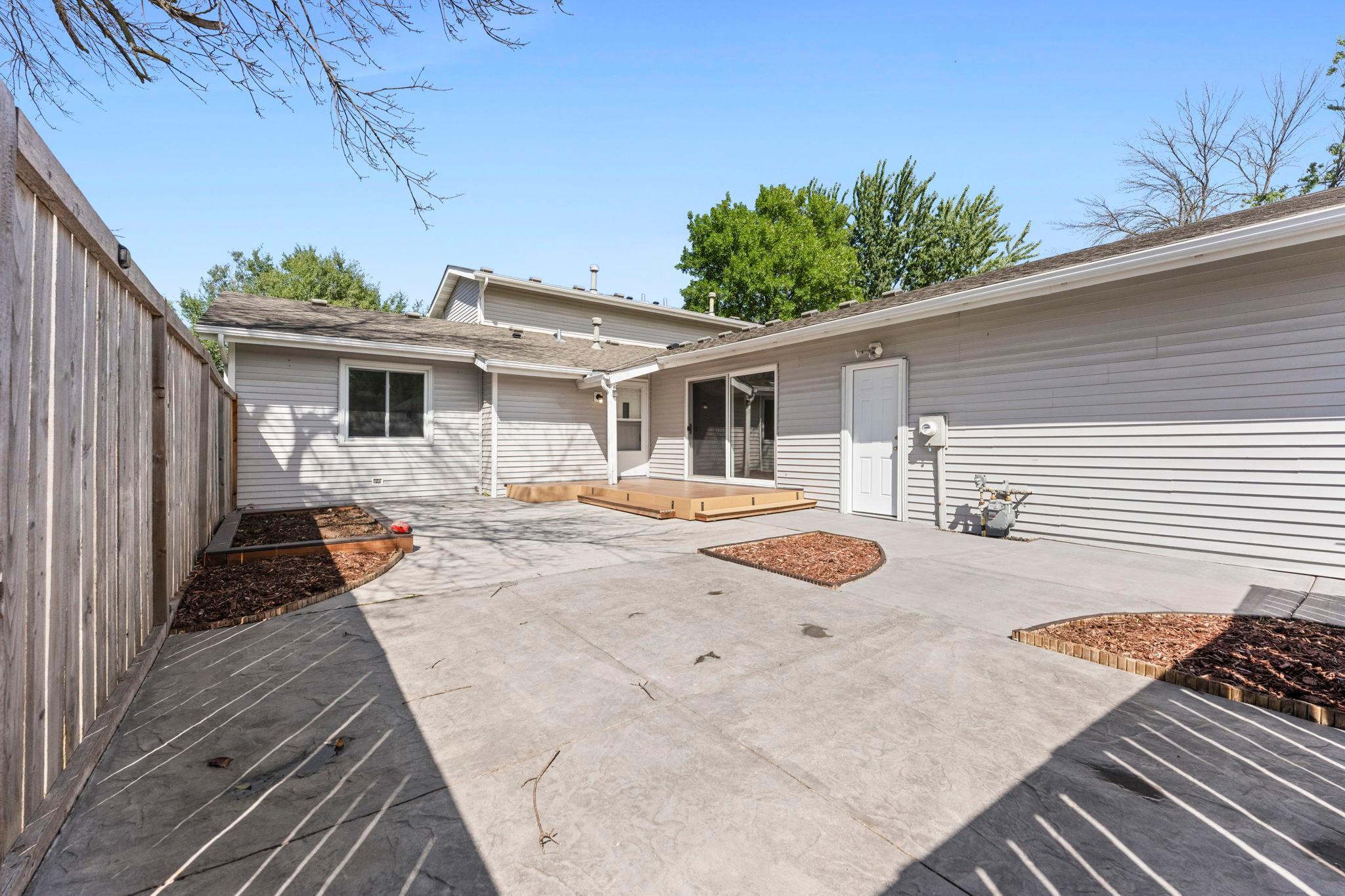 7782 Dunmore Road