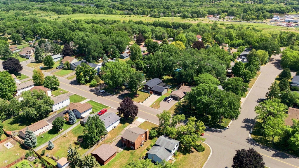 Photo of 6374 Dawn Way, Inver Grove Heights, MN 55076 (MLS # 7120973)