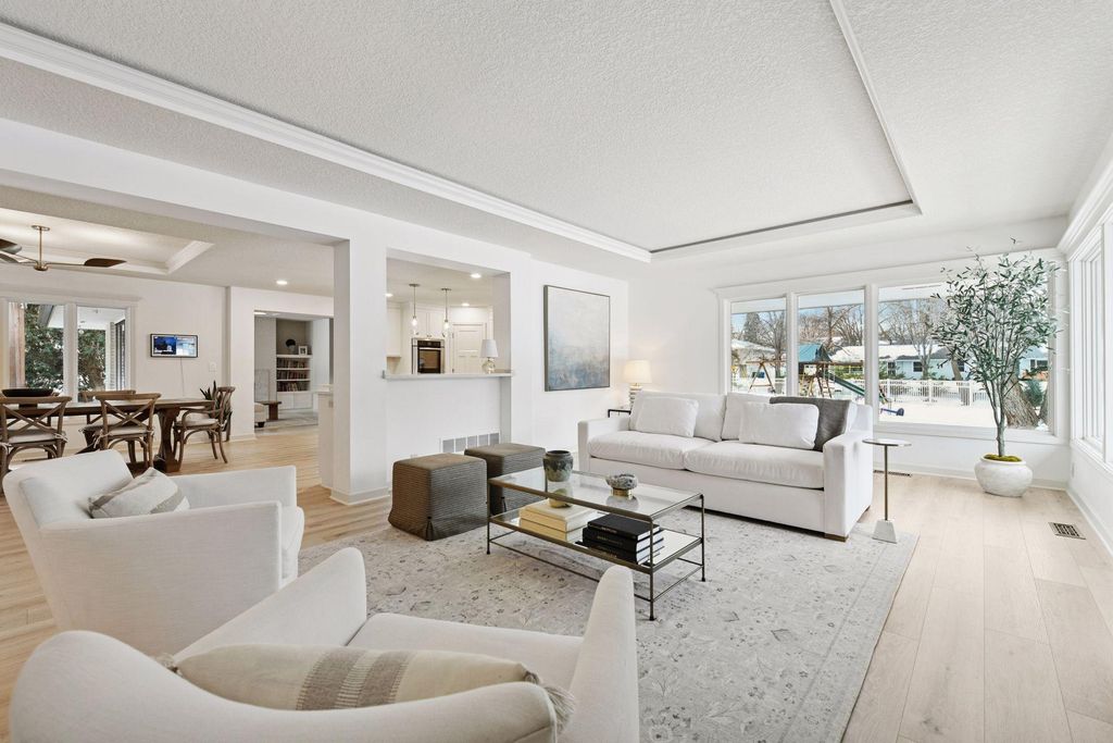 Photo of 14 Woodland Road, Edina, MN 55424 (MLS # 7004868)