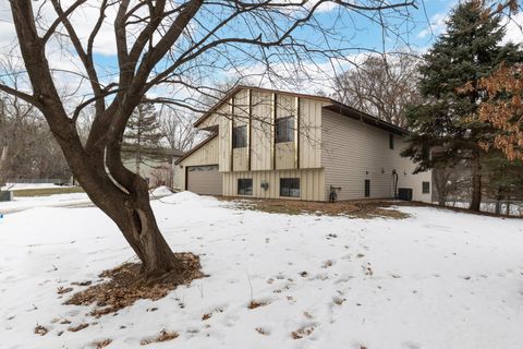 4626 Lenore Lane Eagan MN 55122