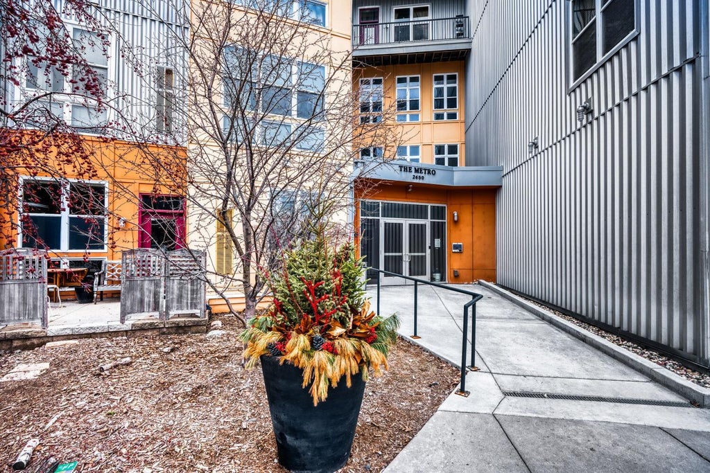 Photo of 2650 University Avenue W #104, Saint Paul, MN 55114 (MLS # 7107239)