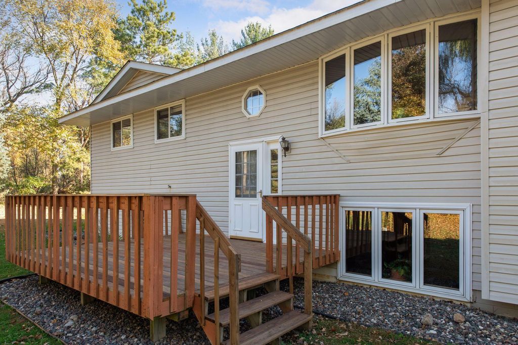 Photo of 2724 Highway 25 SE, Buffalo, MN 55313 (MLS # 7042799)