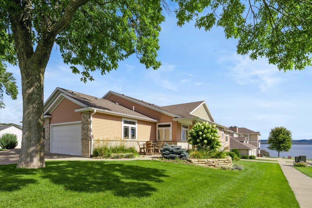 Photo of 1329 S Oak Street, Lake City, MN 55041 (MLS # 7049647)