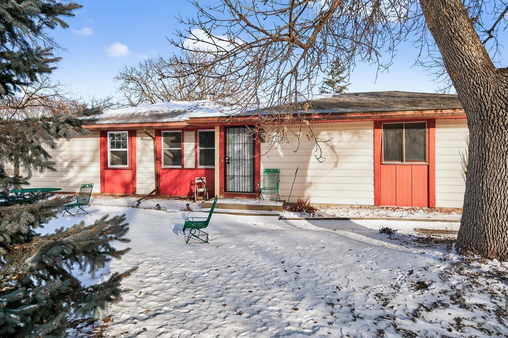 Photo of 8233 Douglas Lane N, Brooklyn Park, MN 55445 (MLS # 7010326)