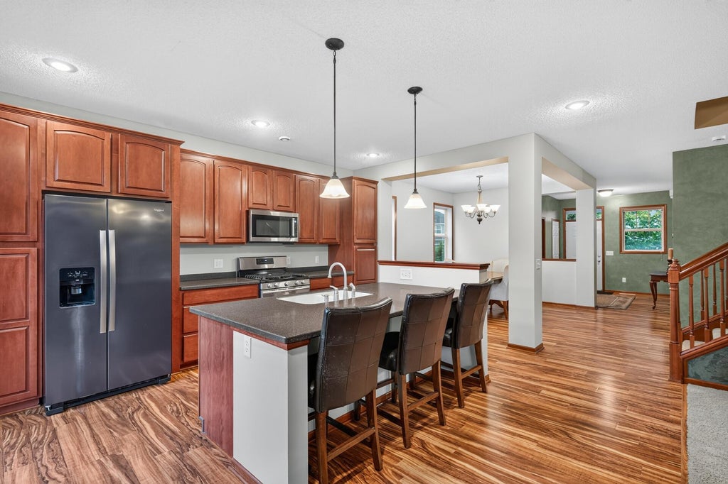 Photo of 1779 Fescue Court, Shakopee, MN 55379 (MLS # 7163282)