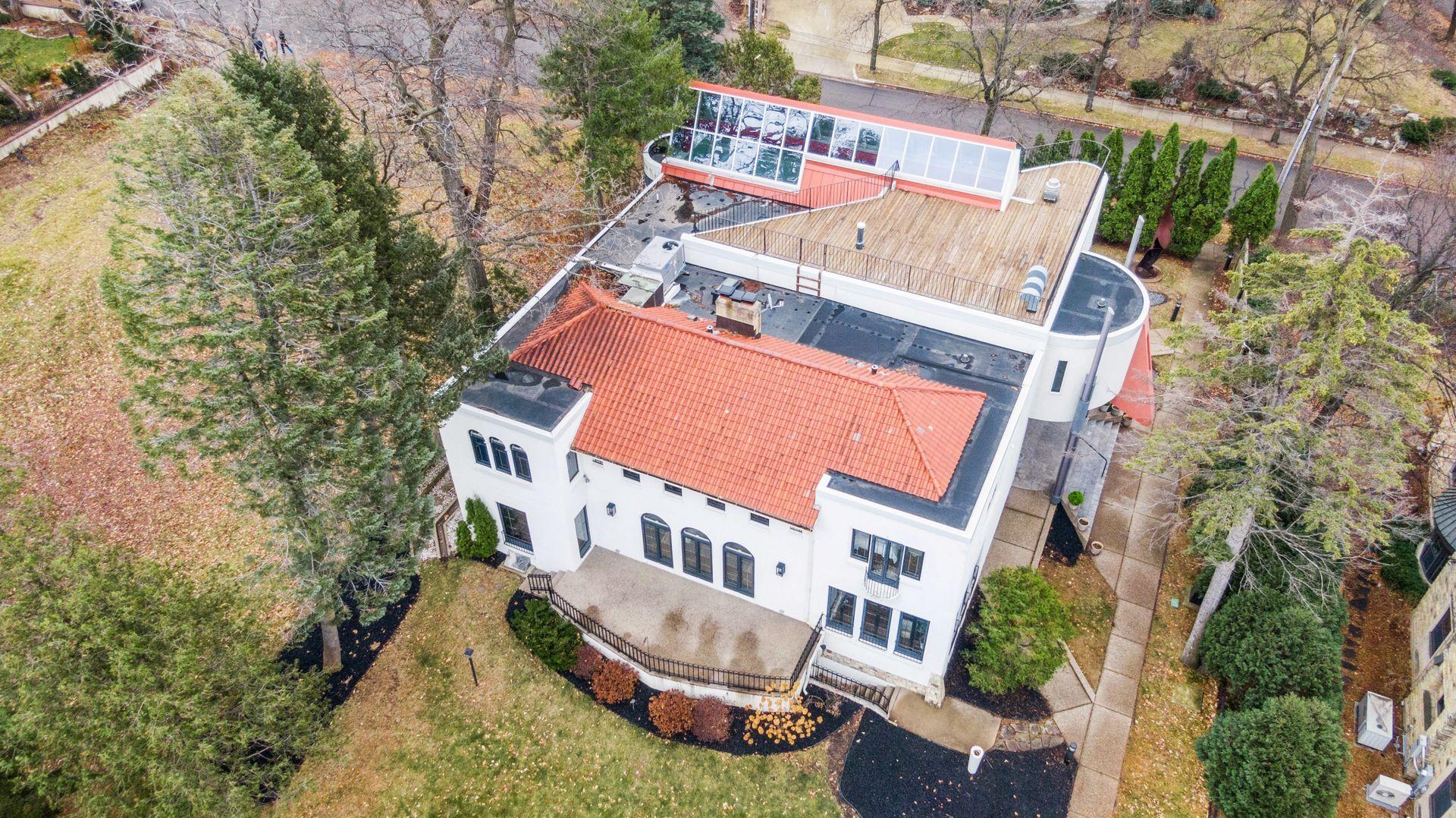 4637 E Lake Harriet Parkway