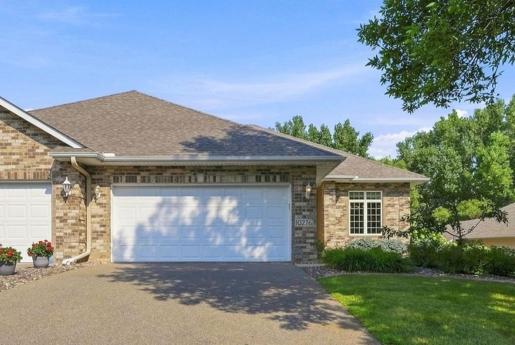 Photo of 10276 Lancaster Lane, Woodbury, MN 55129 (MLS # 7091618)