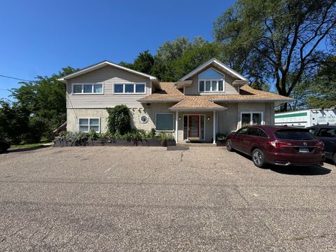 1961 Rice Street Roseville MN 55113