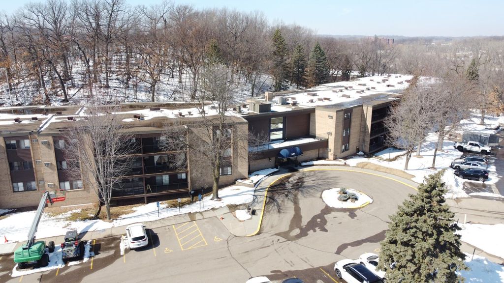 Photo of 5697 Green Circle Drive #208, Hopkins, MN 55343 (MLS # 7042455)