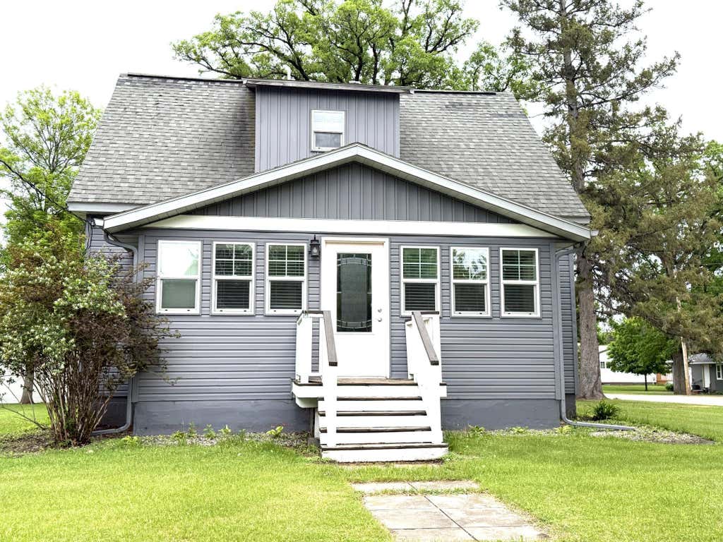 Photo of 420 2nd Avenue S, Erskine, MN 56535 (MLS # 7086610)