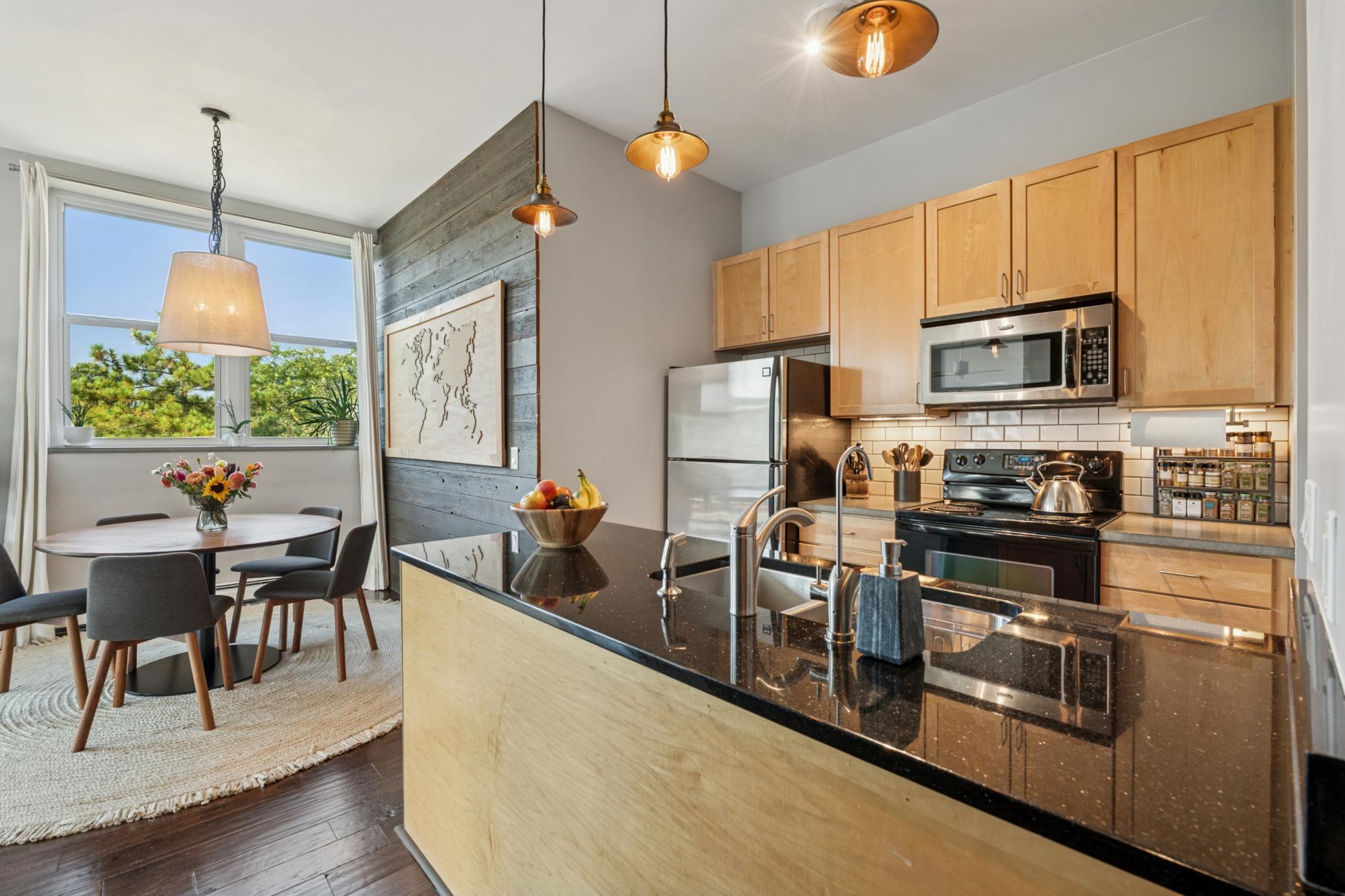 215 7th Street NE 209