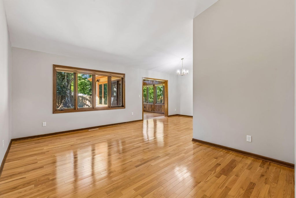 Photo of 10000 31st Avenue N, Plymouth, MN 55441 (MLS # 7123362)