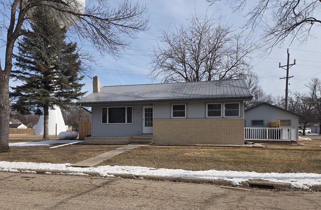 Photo of 206 14th Street N, Wheaton, MN 56296 (MLS # 7029257)