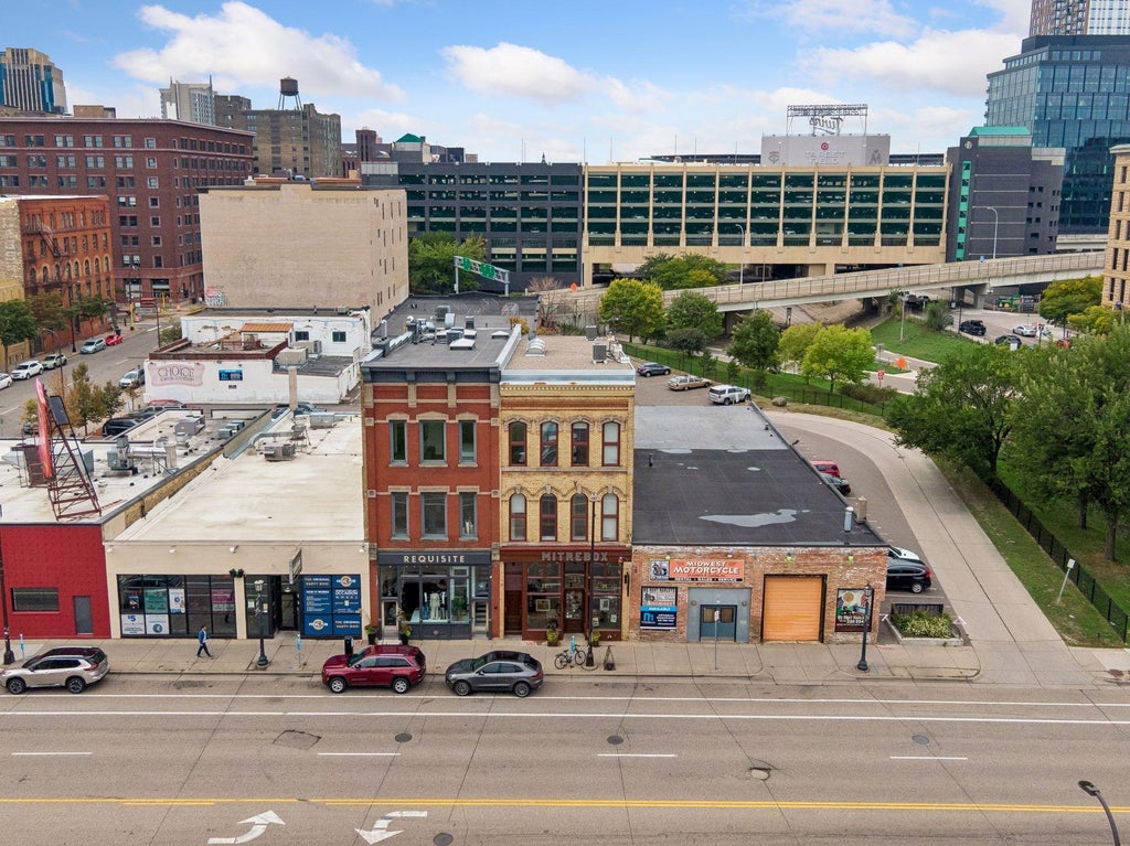 Photo of 213 1/2 Washington Avenue N, Minneapolis, MN 55401 (MLS # 7146199)