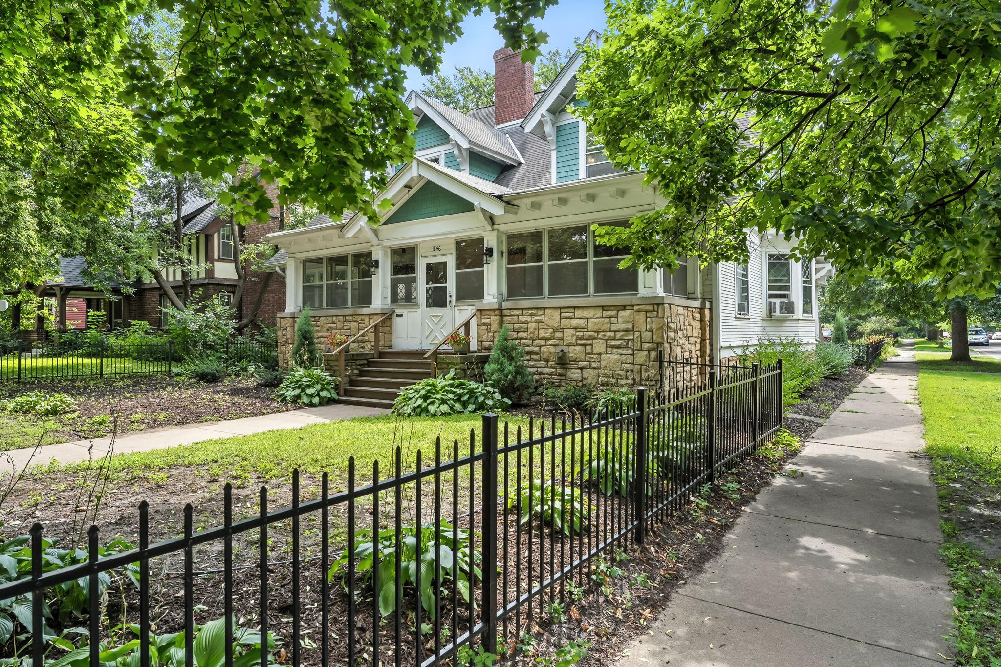 1846 Dayton Avenue