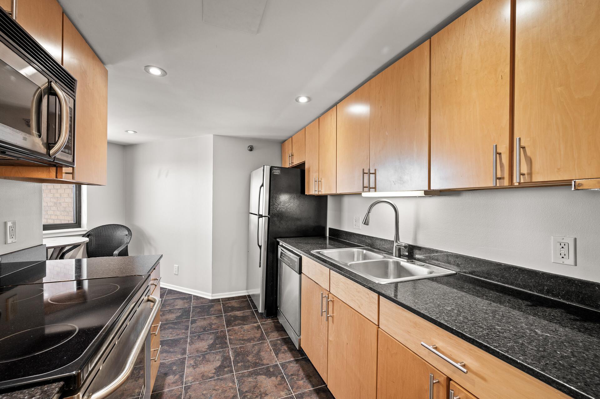 20 2nd Street NE P2302