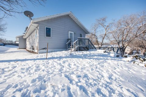 513 North Street E Detroit Lakes MN 56501