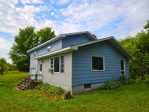 Photo of 39 5th Avenue, Clayton, WI 54004 (MLS # 7131321)