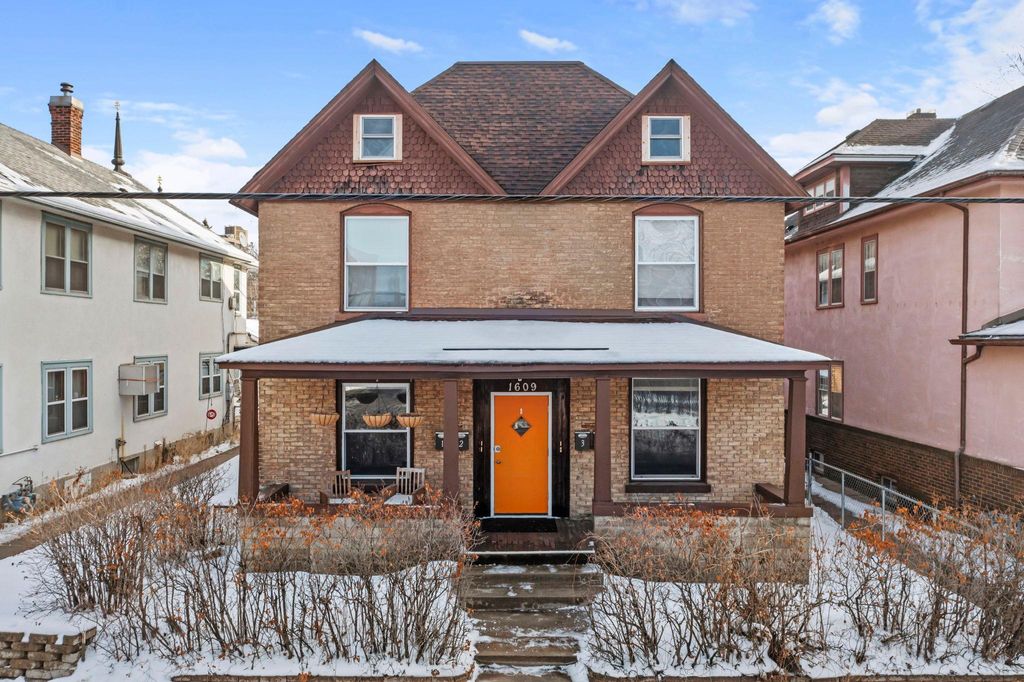 Photo of 1609 4th Street NE, Minneapolis, MN 55413 (MLS # 7005352)