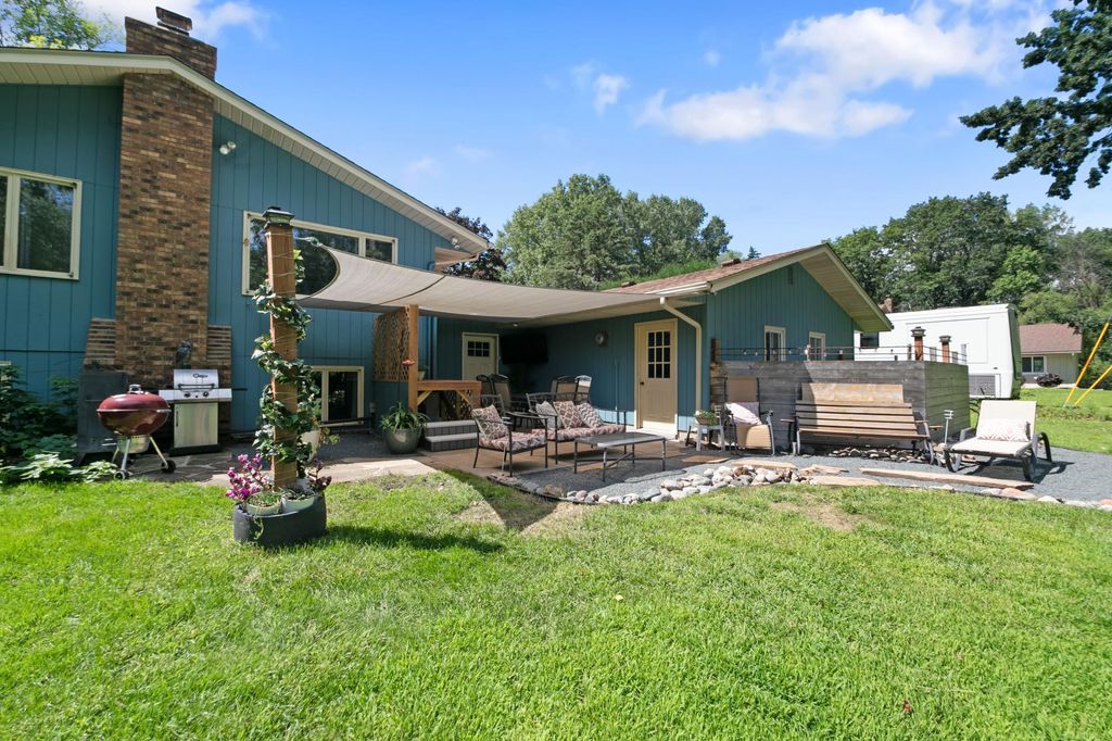 Photo of 3380 Dunlap Street N, Arden Hills, MN 55112 (MLS # 6775038)