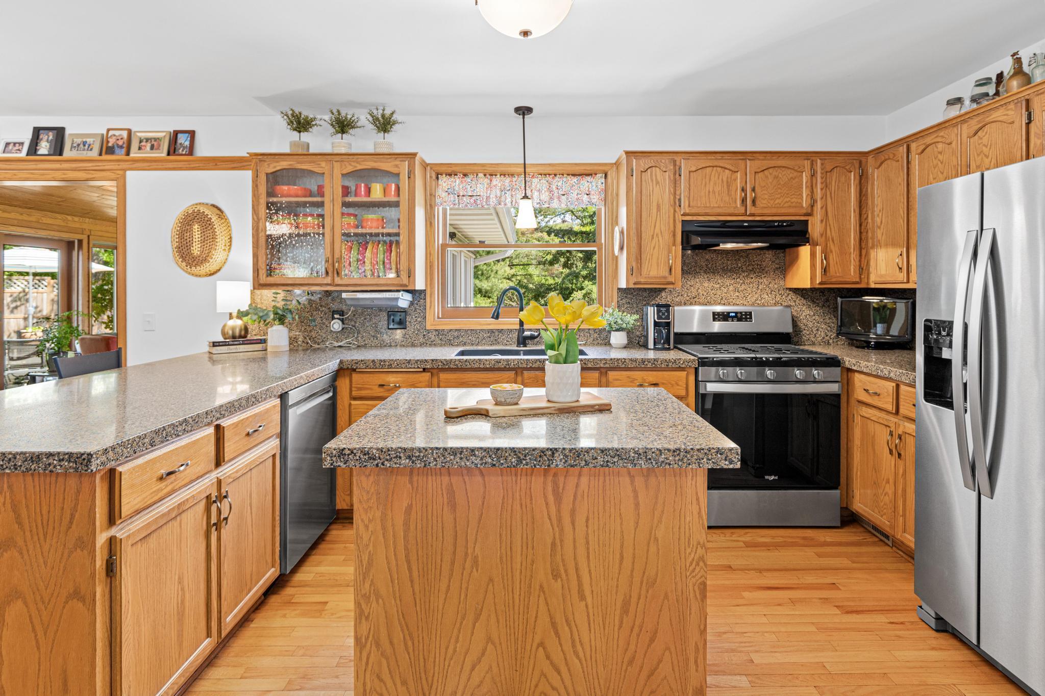 872 Westview Drive
