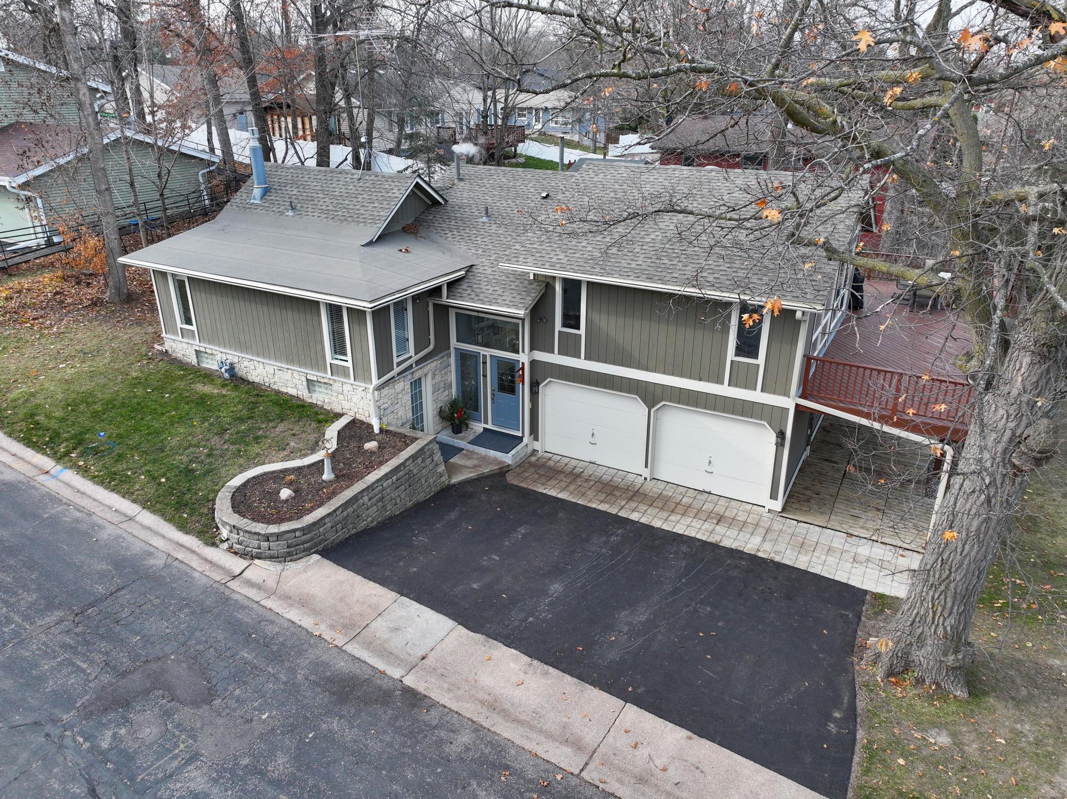 1657 Dove Lane