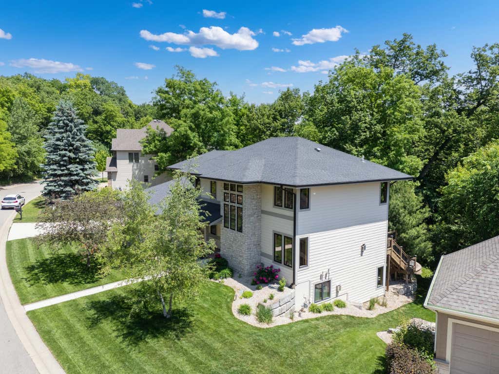 Photo of 2422 Salem Heights Lane SW, Rochester, MN 55902 (MLS # 7074930)
