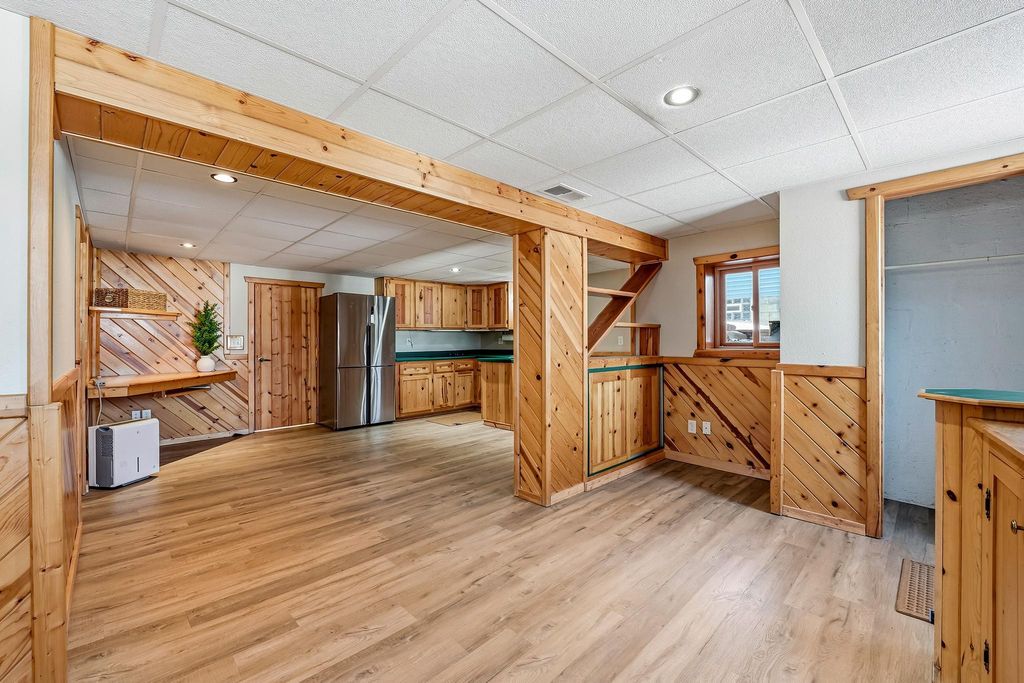 Photo of 1411 Woodland Avenue, Eau Claire, WI 54701 (MLS # 7007523)