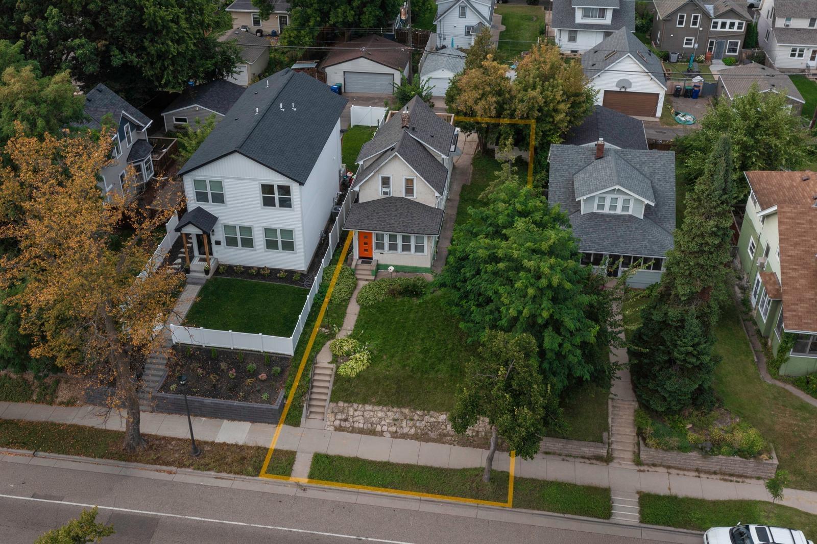 1303 Randolph Avenue