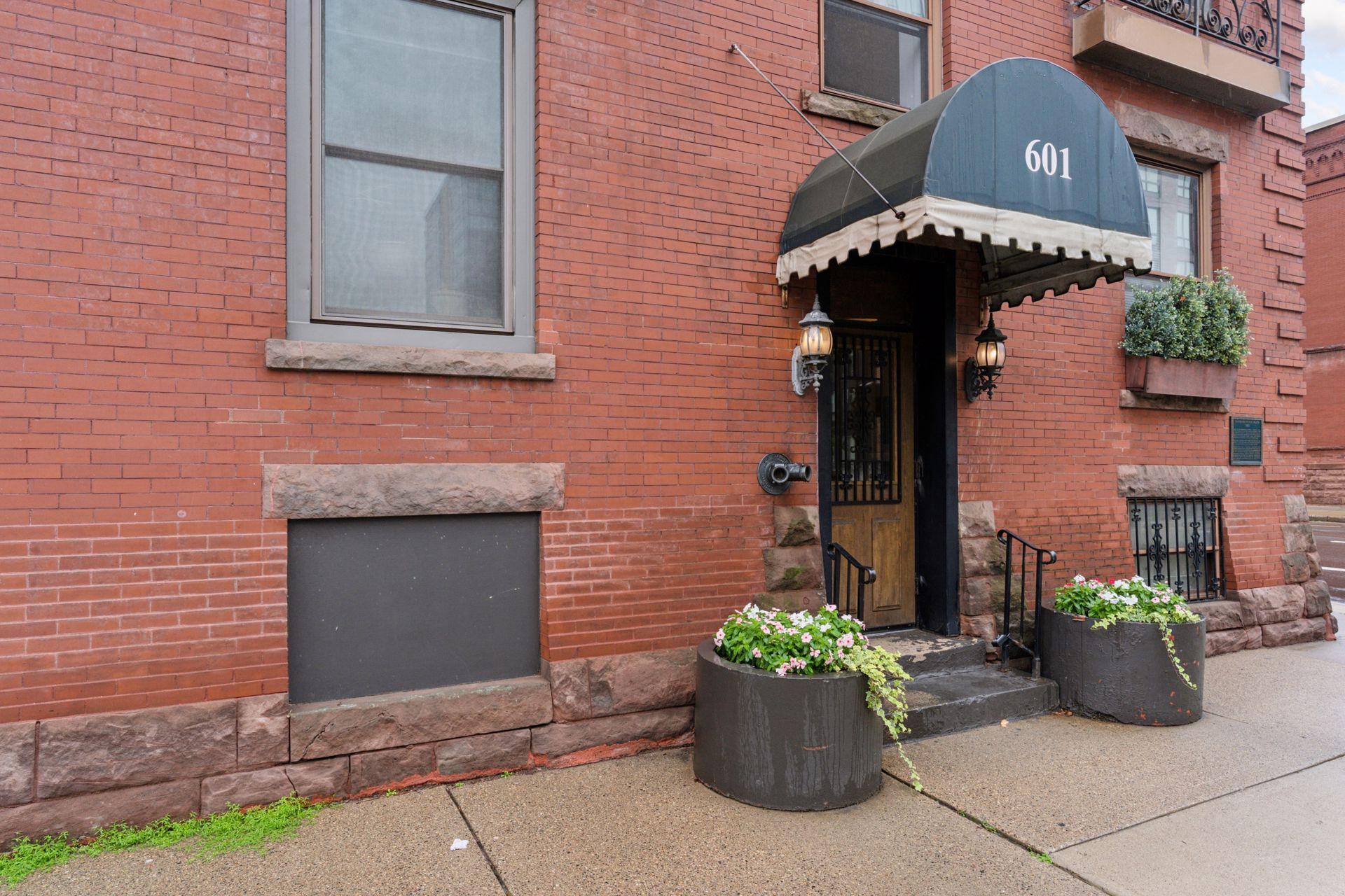 601 S 9th Street 3