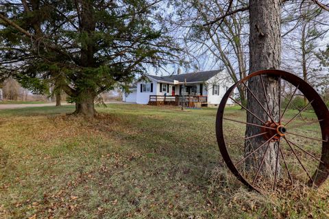 Photo of 27142 County Highway 73, Deer Creek, MN 56527 (MLS # 7038252)