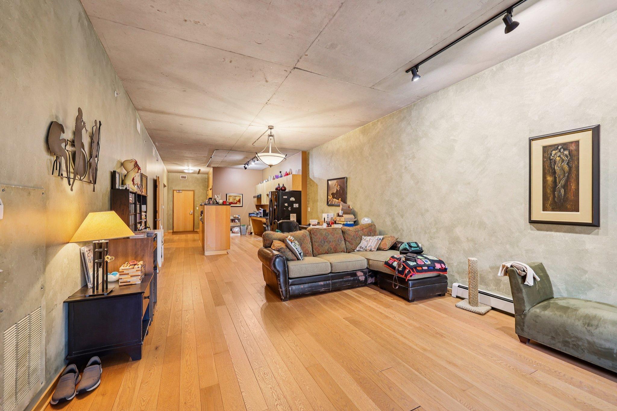 212 1st Street N 202