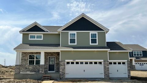 2452 Marsh View Court Shakopee MN 55379