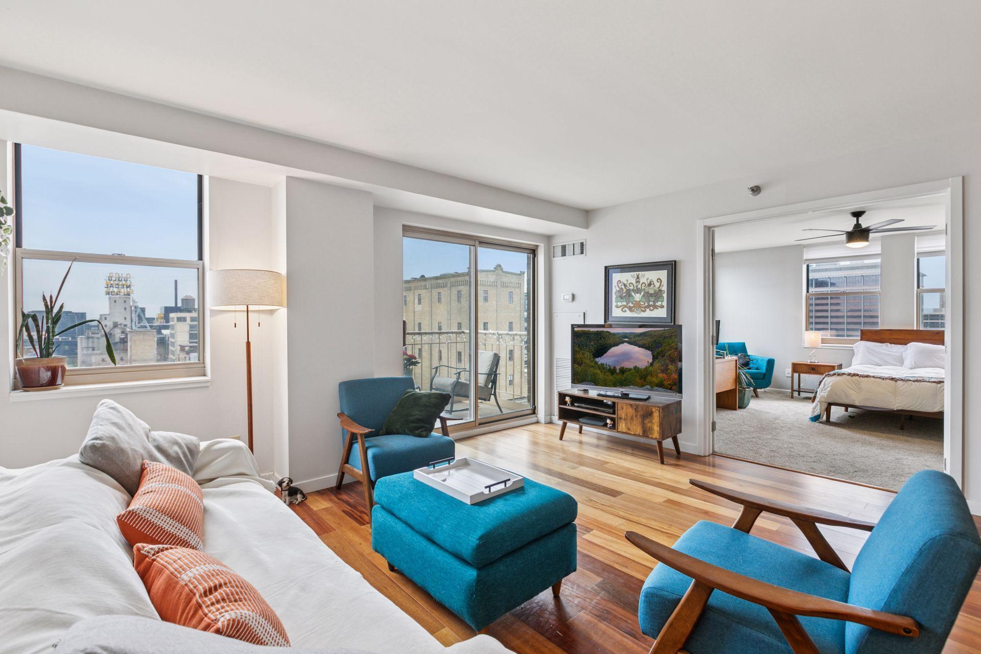 401 S 1st Street 1301