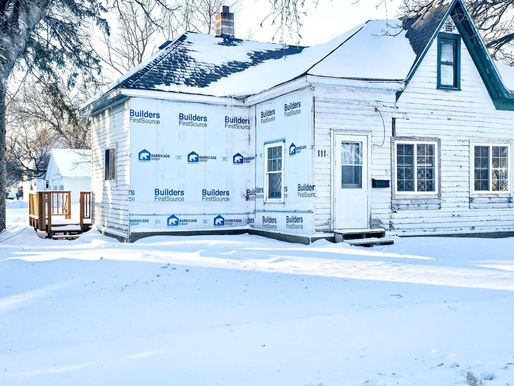 Photo of 111 Markley Avenue S, Thief River Falls, MN 56701 (MLS # 7028489)