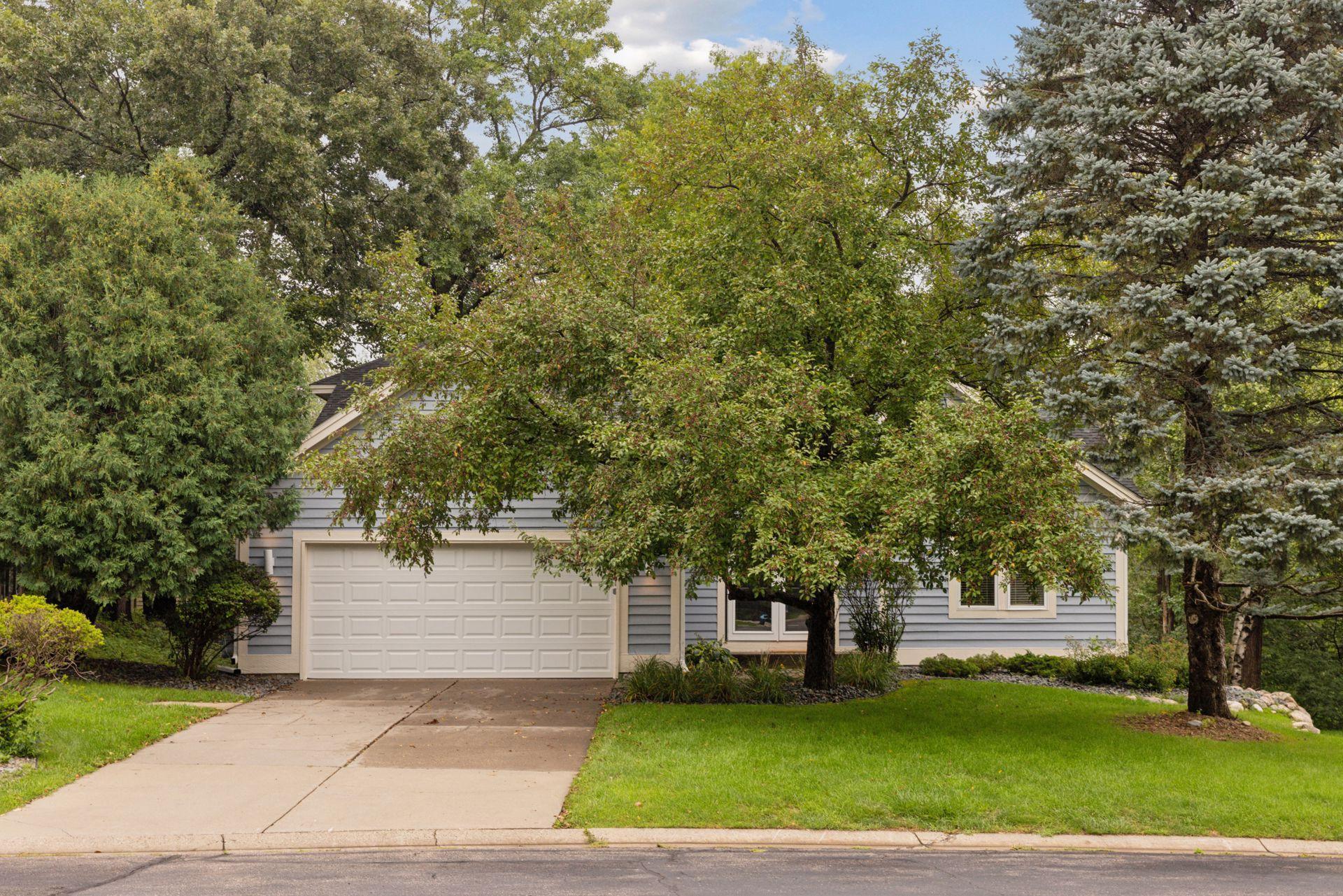 11984 Saint Albans Hollow Drive