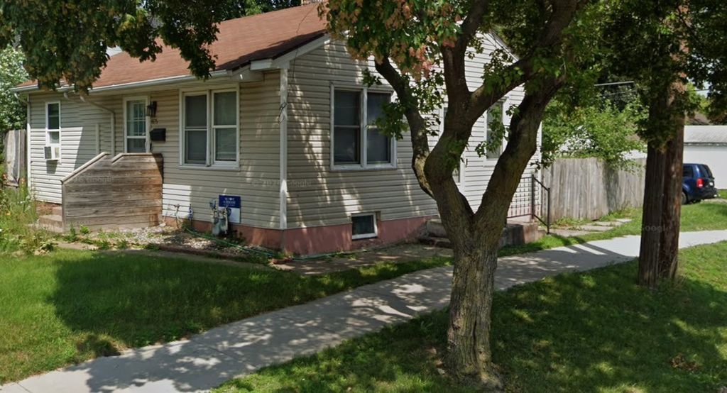 Photo of 1175 Cook Avenue E, Saint Paul, MN 55106 (MLS # 7079570)