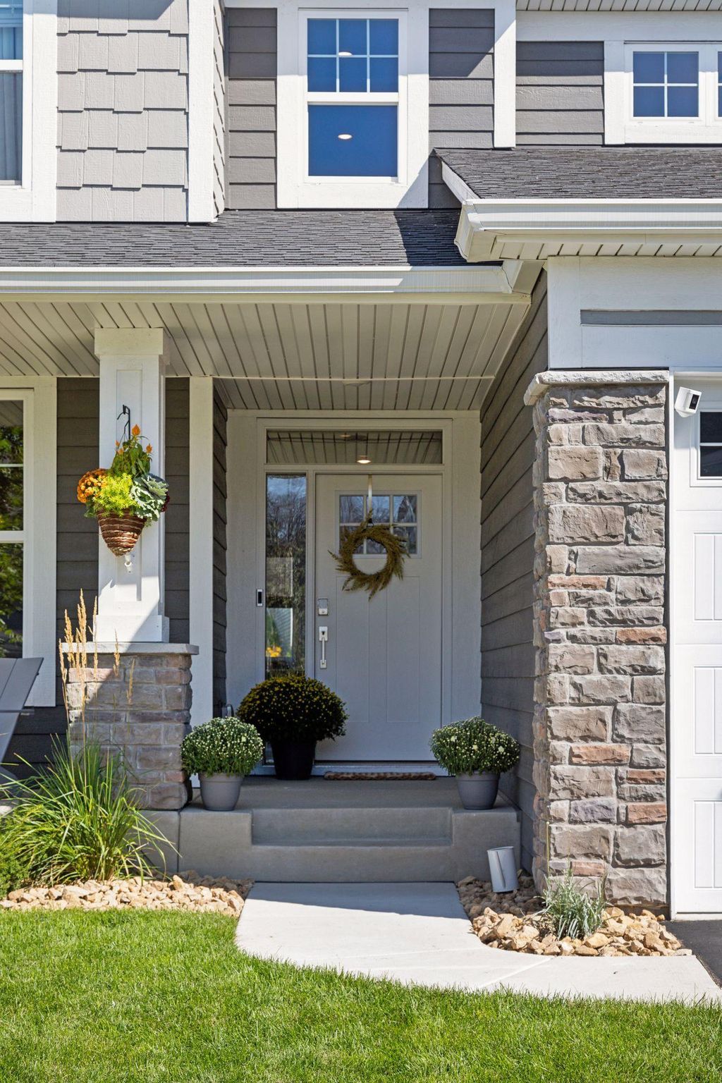 Photo of 6426 Agate Trail, Inver Grove Heights, MN 55077 (MLS # 7058765)